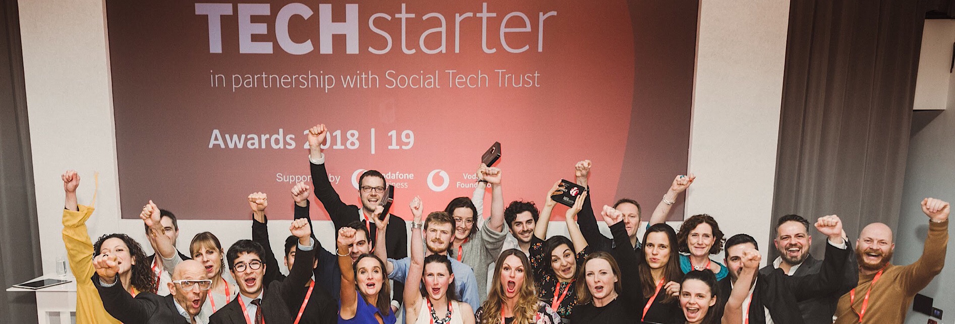 Vodafone Techstarter Awards 2019 winners with Vodafone UK's Helen Lamprell and Anne Sheehan, and the evening's host, TV presenter Jason Bradbury