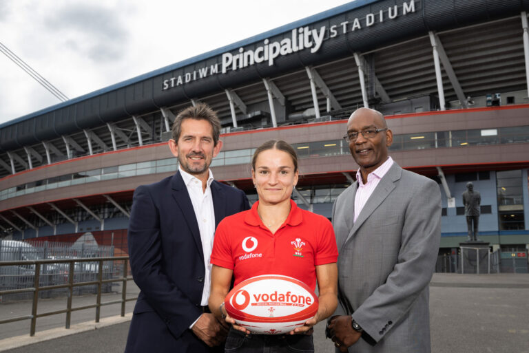 (left to right) Max Taylor, Vodafone's UK Consumer Director; Jasmine Joyce, Wales Women; Nigel Walker, WRU Performance Director.