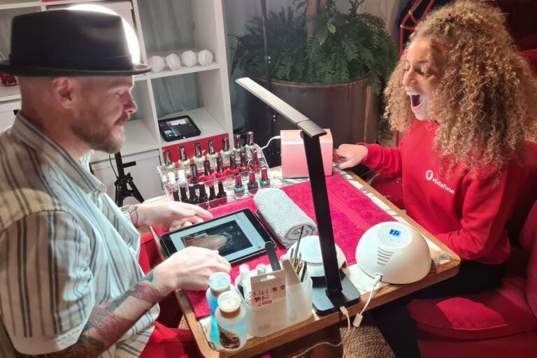 Wireless nail printing demonstration at Vodafone's Ultra Connected Christmas House powered by Pro II Broadband - the UK’s fastest WiFi technology throughout the home