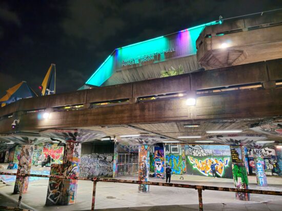 photo of the London South Bank skatepark taken at night using the Samsung Galaxy S23 Ultra