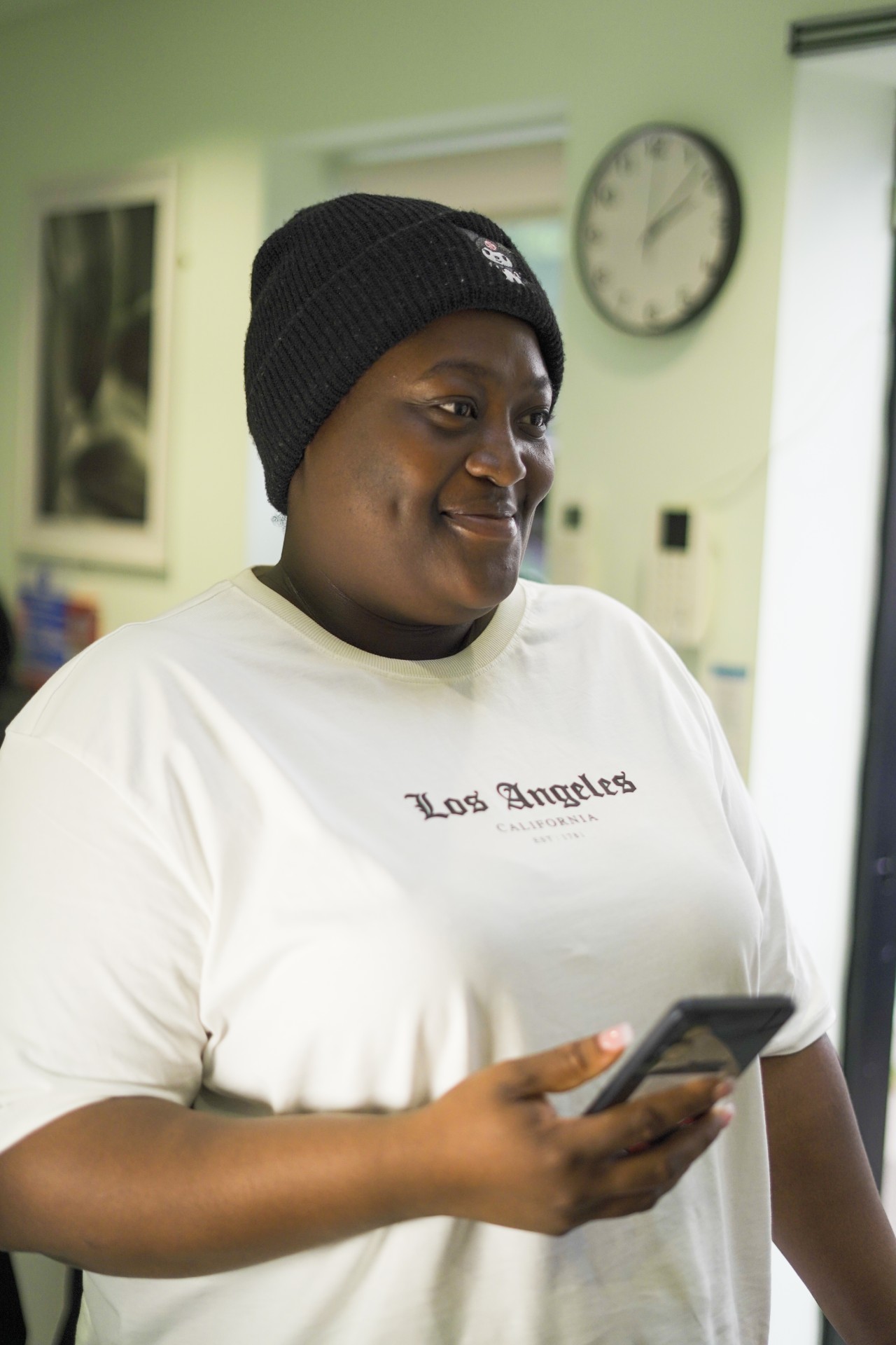 Paule was living in London when she became homeless, without warning, due to family problems. Lacking stability and sleeping outside meant she was struggling mentally – a strain made heavier by her lack of digital access.