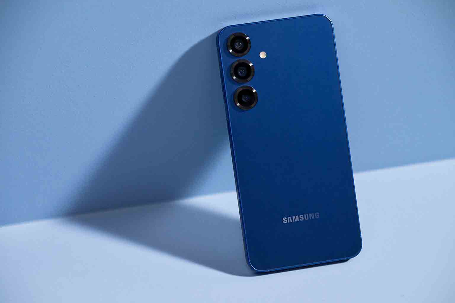 Save £396 on Samsung Galaxy S25. £25.50 a month*, £20 upfront. Save £396 on Airtime on an 1GB Plan. Price: 36-month Phone Plan and 24-month Airtime Plan. Available until 23 June 2026.